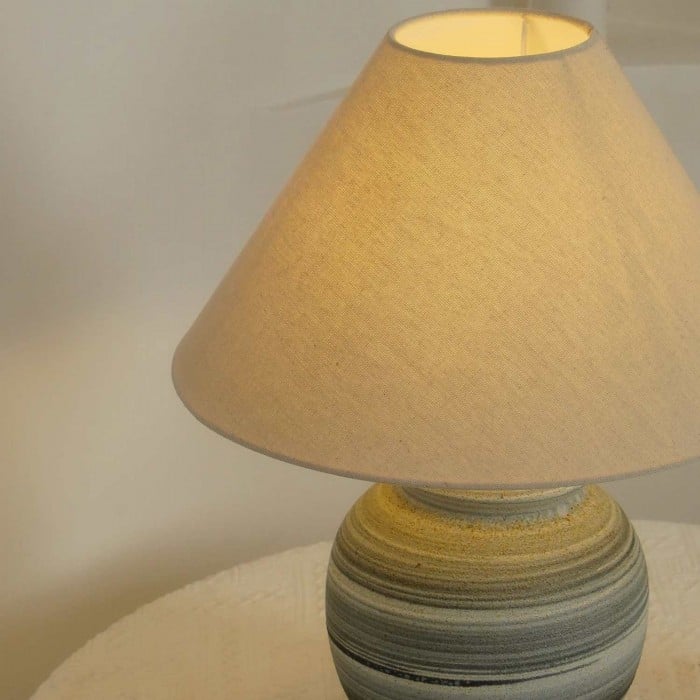 Ceravine Rustic Ceramic Base Table Lamp with Conical Fabric Shade – Elegant Accent Lighting for Home HL2364