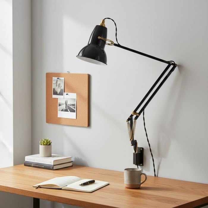 Modryx Adjustable Modern Wall Lamp with Bracket Sleek Aluminium Shade for Living Space HL2356