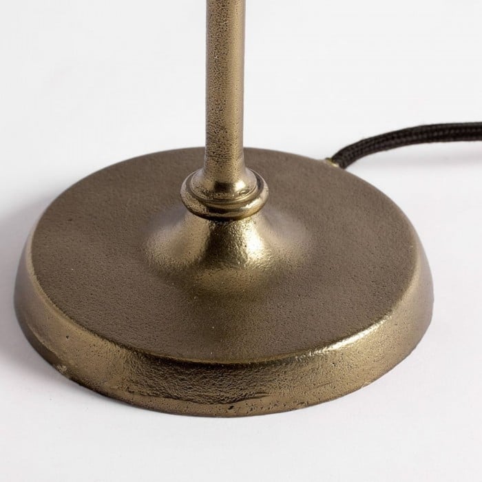 Roven Vintage Forged Iron Table Lamp - Botanical Pattern and Soft Linen Glow for Modern Interiors HL2277