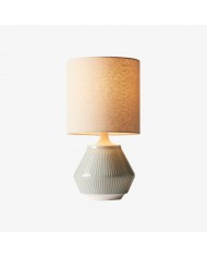 Ceruna bordslampa med keramisk kropp och texturerad finish för sovrum eller vardagsrum HL2386