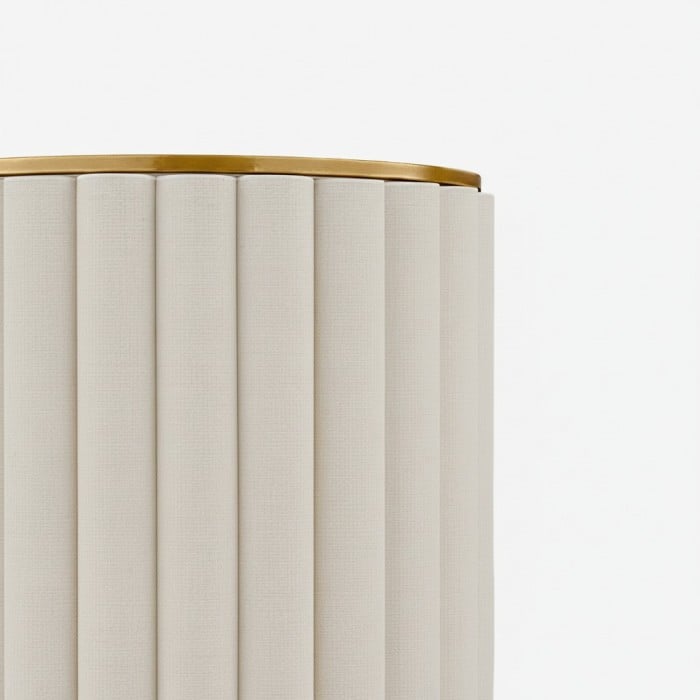 Duova wandlamp met geschulpte rand - Antiek messing met linnen stof, geschikt voor woonkamer en slaapkamer HL1909