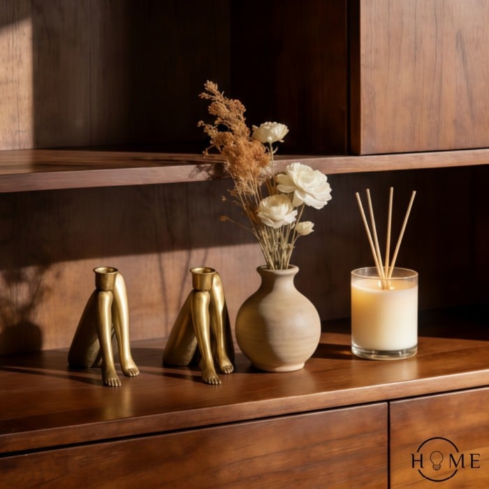 Kickra Leg-Inspired Base Candle Holder - Artistic Resin Holder for Dining Tables HL2416