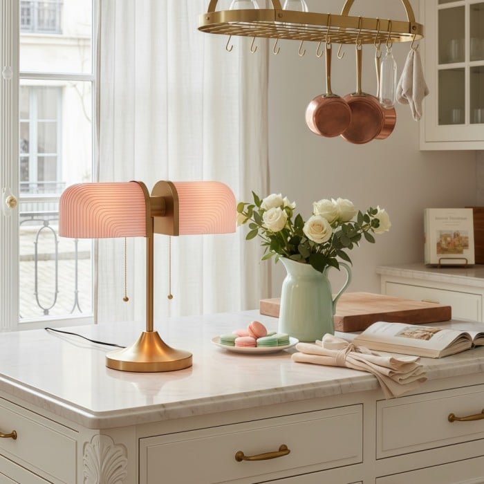 Lampada da tavolo Aurebron con base in metallo e vetro scanalato - Lampada da tavolo moderna e decorativa per soggiorno HL2486