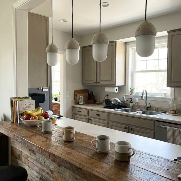 Orbaltis Modern Orb Cluster Pendant - Natural Stone and Glass Hanging Lamp for Living or Kitchen HL2448