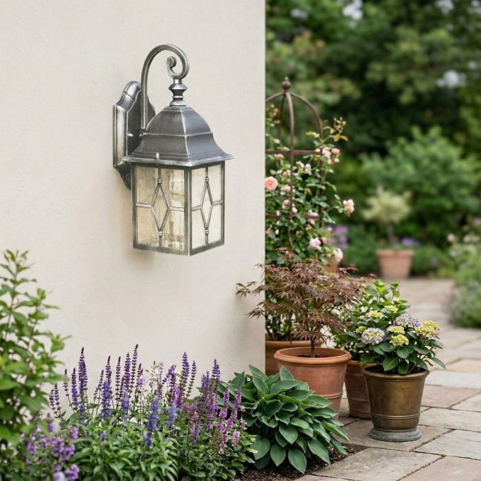 Frostine Traditional Outdoor Wall Light - Leaded Water Glass Lantern for Porch and Patio Lighting HL2168