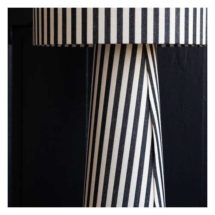 Lampa podłogowa Blendra Modern z abstrakcyjnym nadrukiem – stylowa oprawa o wyjątkowym wzornictwie do salonów i biur HL2526