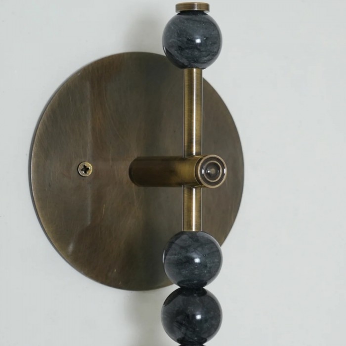 Lámpara de pared contemporánea Dotmelle - Aplique de pared artístico de mármol y latón para dormitorio o recibidor HL2540