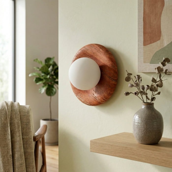 Aplique de pared Oria de piedra travertino – Lámpara de pared escultural minimalista para sala de estar y dormitorio HL2551