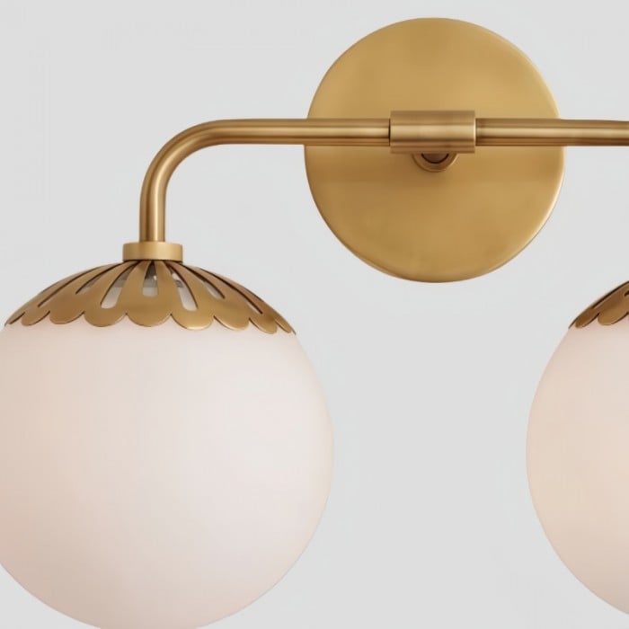 Lámpara de pared Vinbrea con globo de cristal - Lámpara minimalista de brazo curvo para salón HL2534