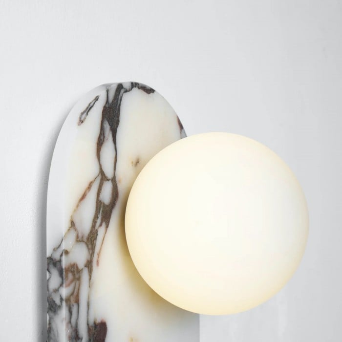 Lámpara de pared decorativa moderna Vinbrea – Diseño con cuerpo de mármol para sala de estar o dormitorio HL2533