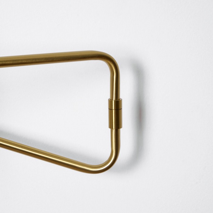 Regulowana lampa ścienna z wtyczką HL2924