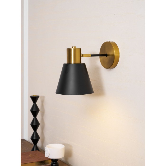 Verstelbare wandlamp met arm HL2926