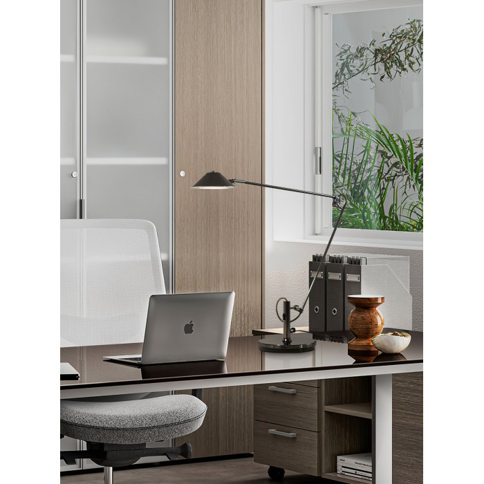 Verstelbare zwarte bureaulamp HL2925