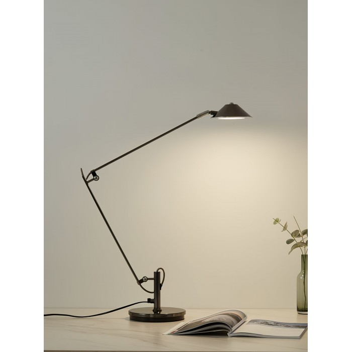Verstelbare zwarte bureaulamp HL2925