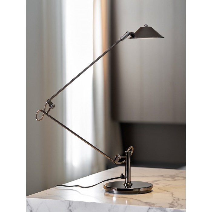 Verstelbare zwarte bureaulamp HL2925