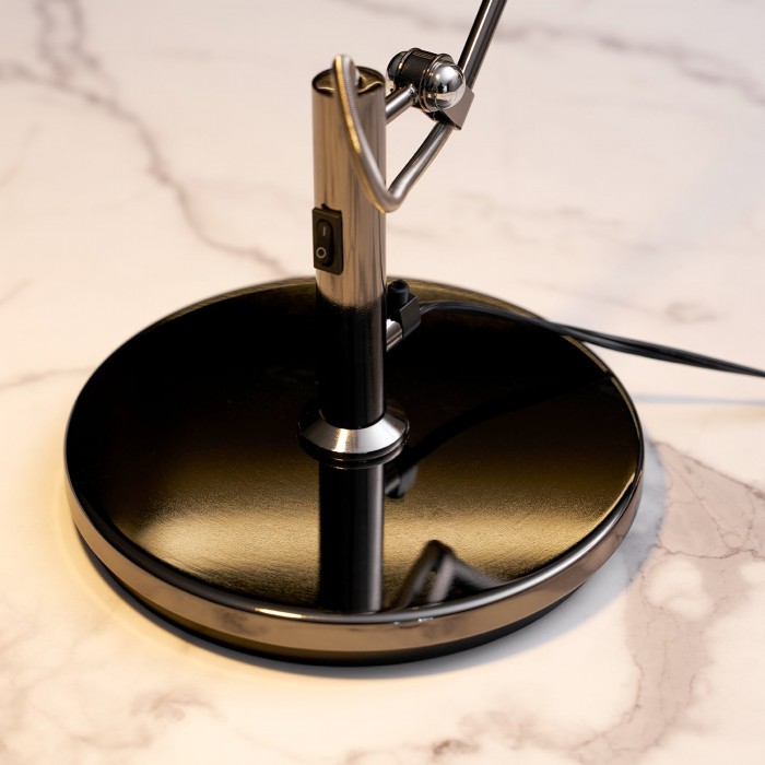 Verstelbare zwarte bureaulamp HL2925