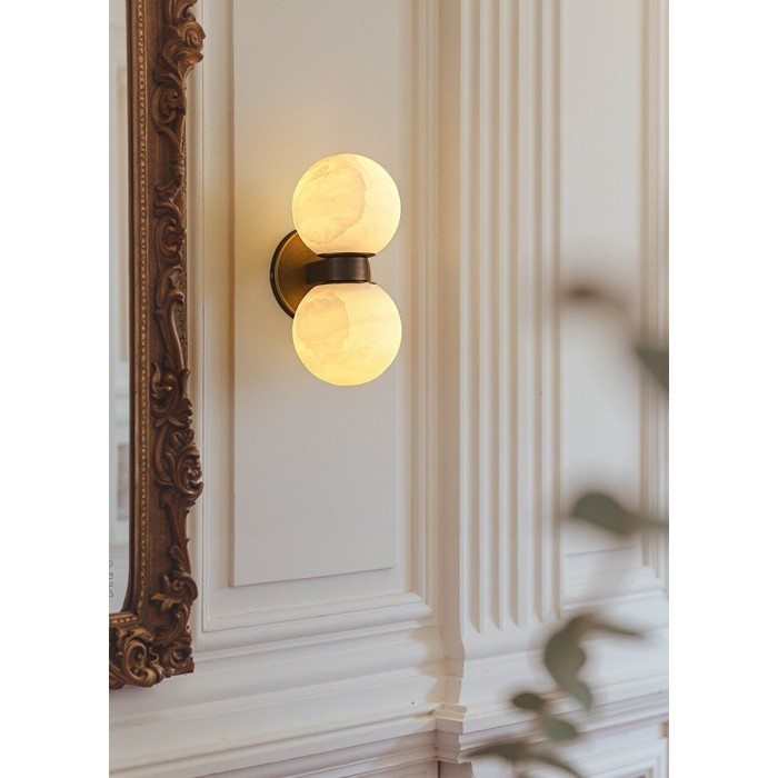 Applique da parete Celestia Orb in alabastro HL2943