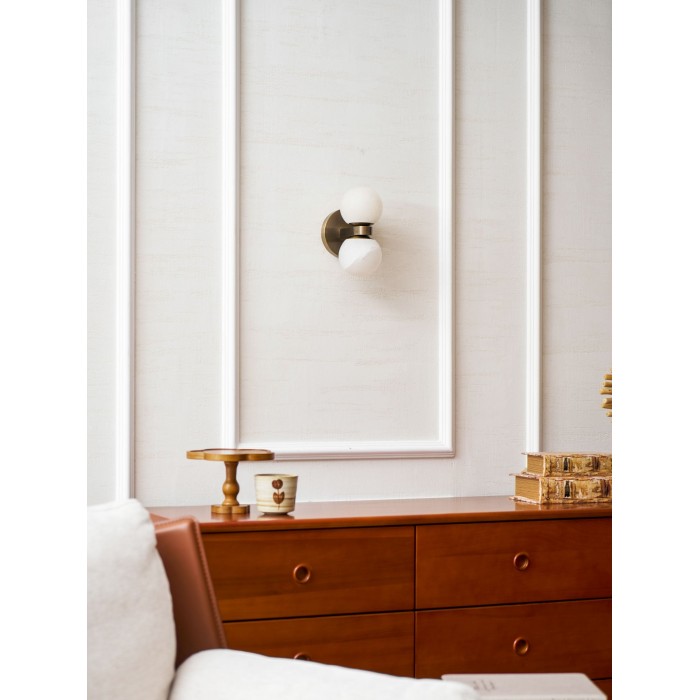 Applique da parete Celestia Orb in alabastro HL2943