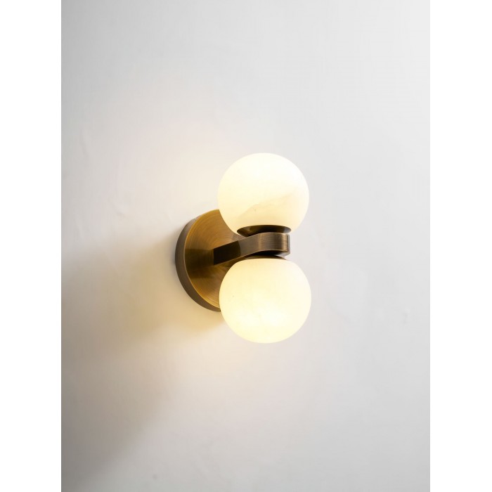 Applique da parete Celestia Orb in alabastro HL2943