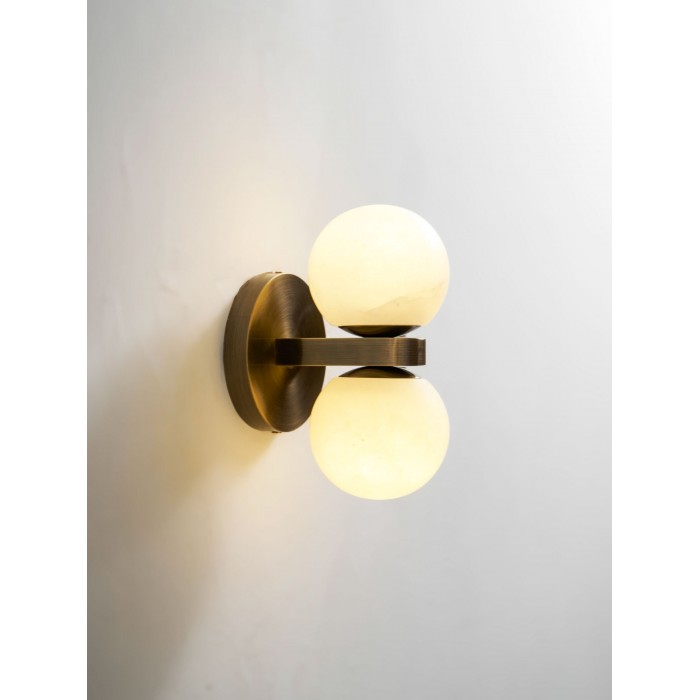 Applique da parete Celestia Orb in alabastro HL2943