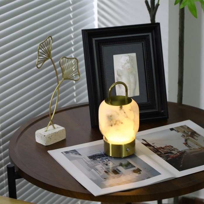 Lámpara de mesa portátil recargable Alabaster HL2950
