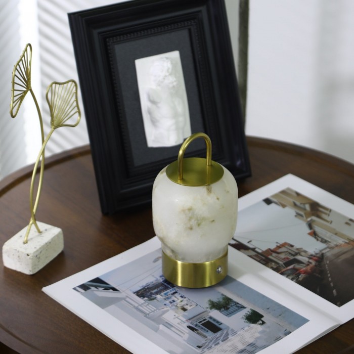 Lámpara de mesa portátil recargable Alabaster HL2950