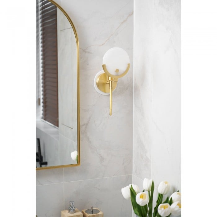 Ava Brass Alabaster Wall Lamp HL2941