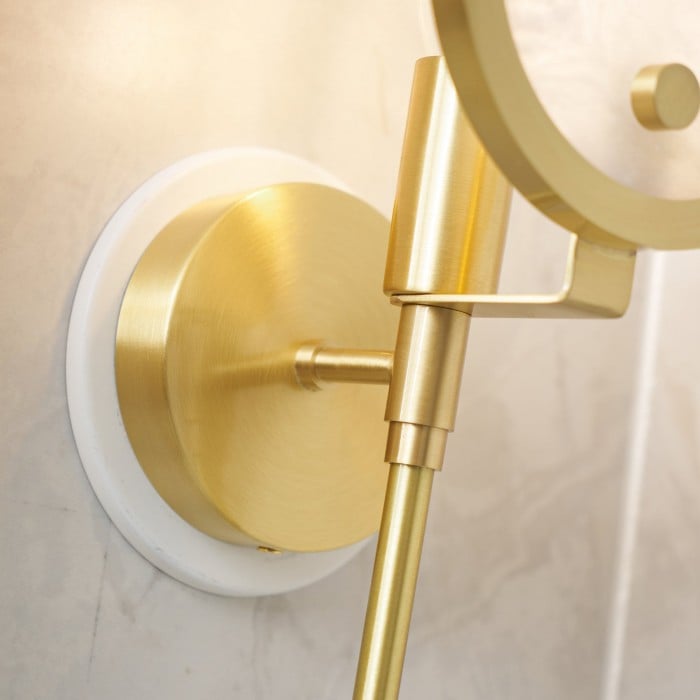 Ava Brass Alabaster Wall Lamp HL2941