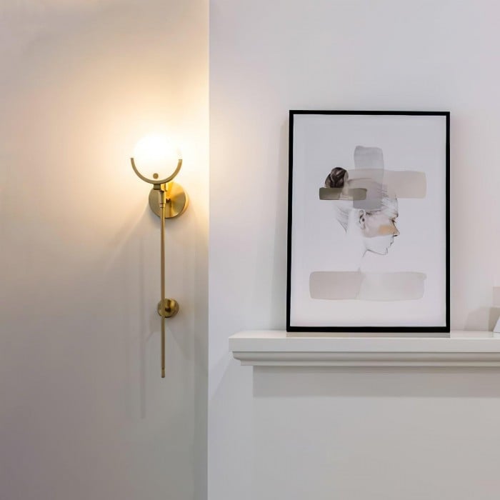 Ava Brass Alabaster Wall Lamp HL2941