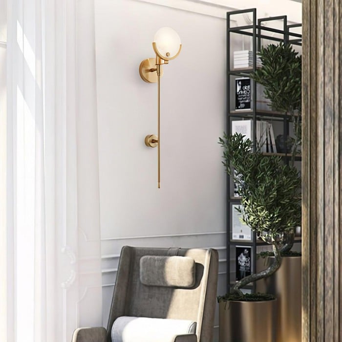 Ava Brass Alabaster Wall Lamp HL2941