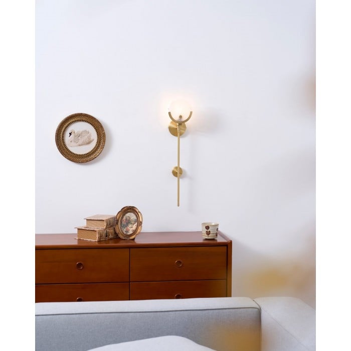 Ava Brass Alabaster Wall Lamp HL2941