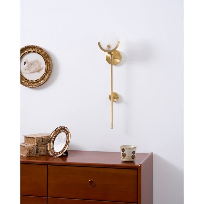 Ava Brass Alabaster Wall Lamp HL2941