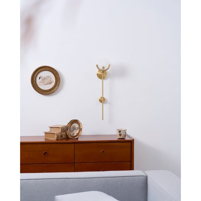Ava Brass Alabaster Wall Lamp HL2941