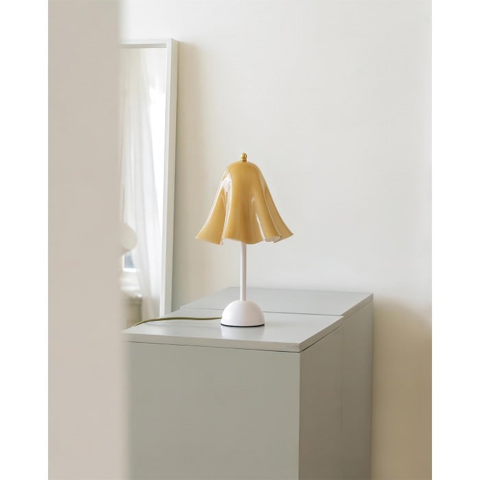 Bellis bordslampa HL2659