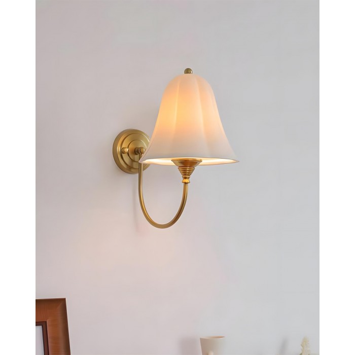 Bellis Wall Lamp HL2857