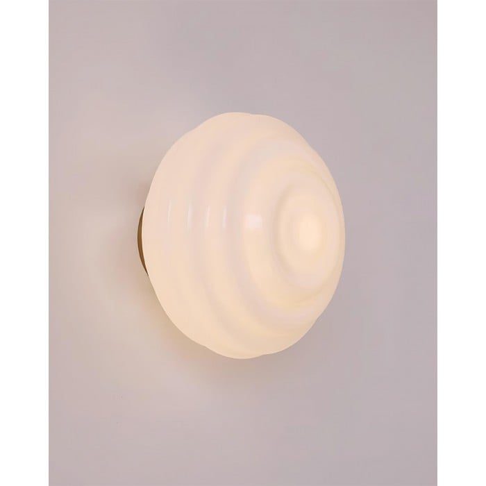 Beverly Wall Light HL2571