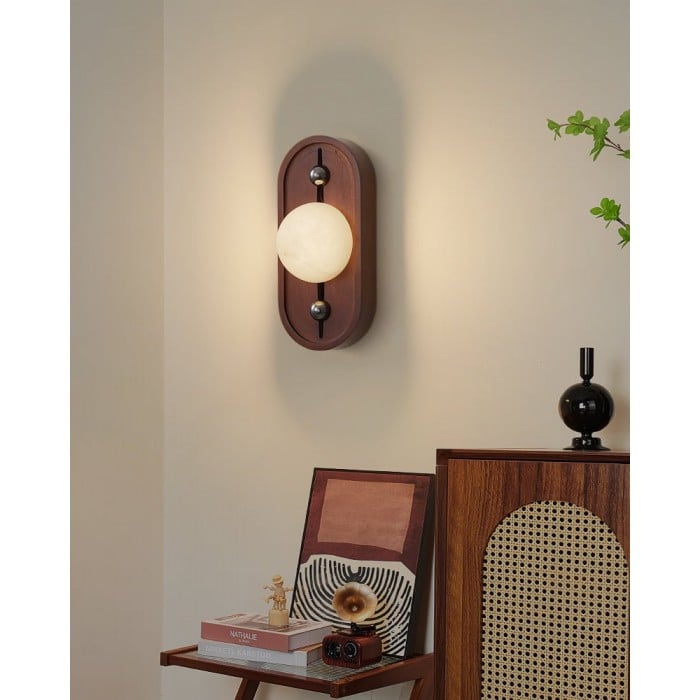Bezel Alabaster Wall Lamp HL2946