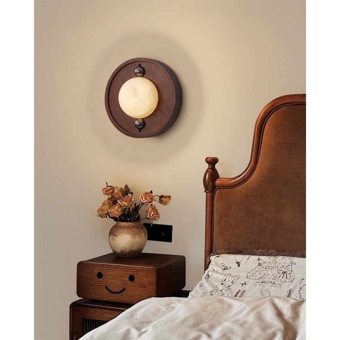 Bezel Alabaster Wall Lamp HL2946