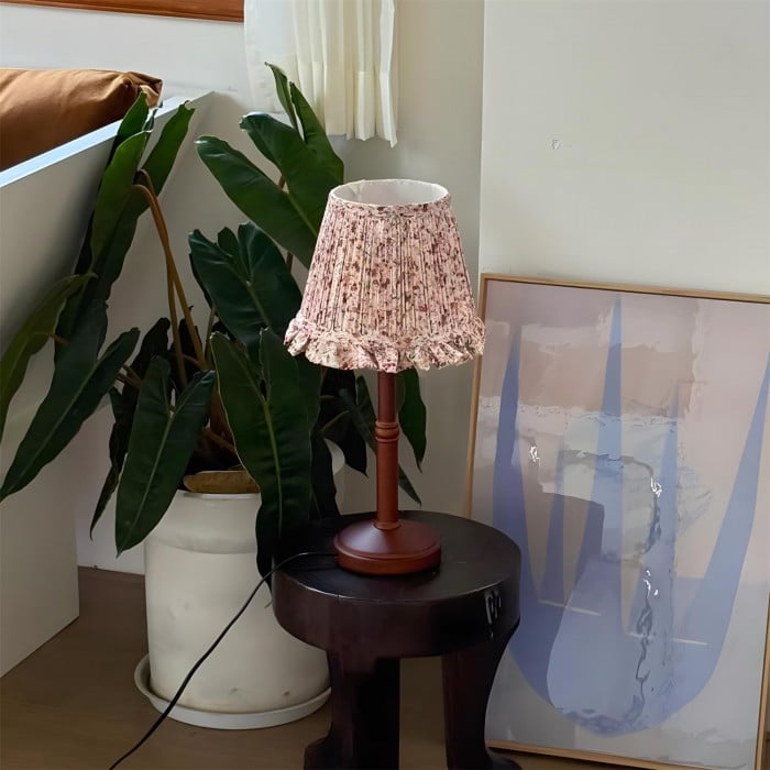 Briarfield bordslampa HL2888