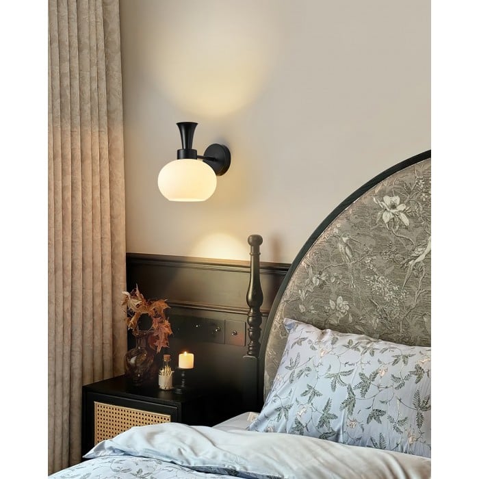 Mareli Wall Lamp HL2734