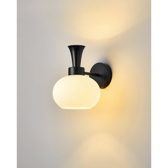 Mareli Wall Lamp HL2734