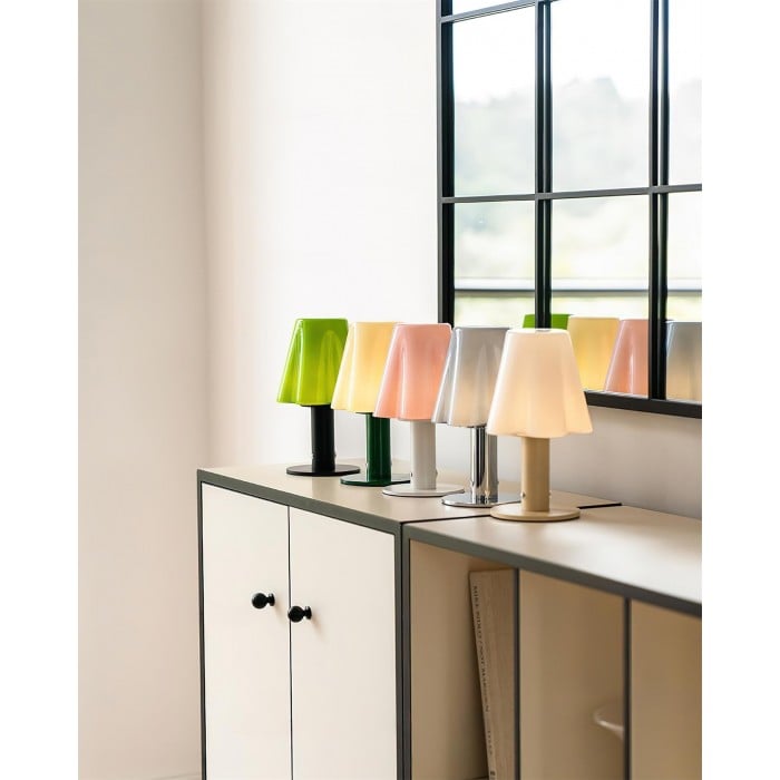 Moskleurige tafellamp HL2662