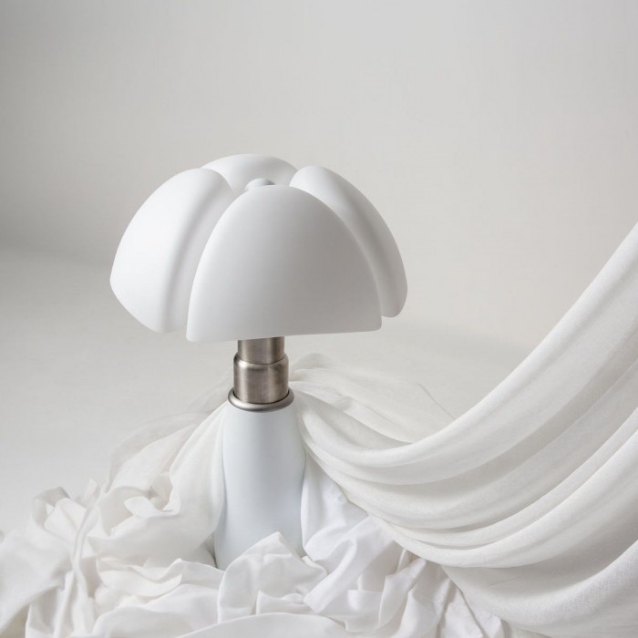 Petalica bordslampa HL2713