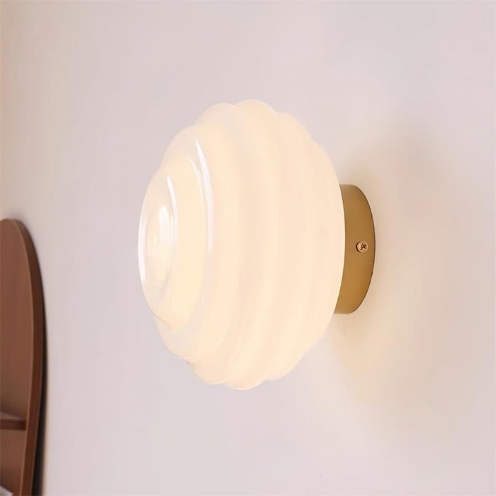 Beverly Wall Light HL2571