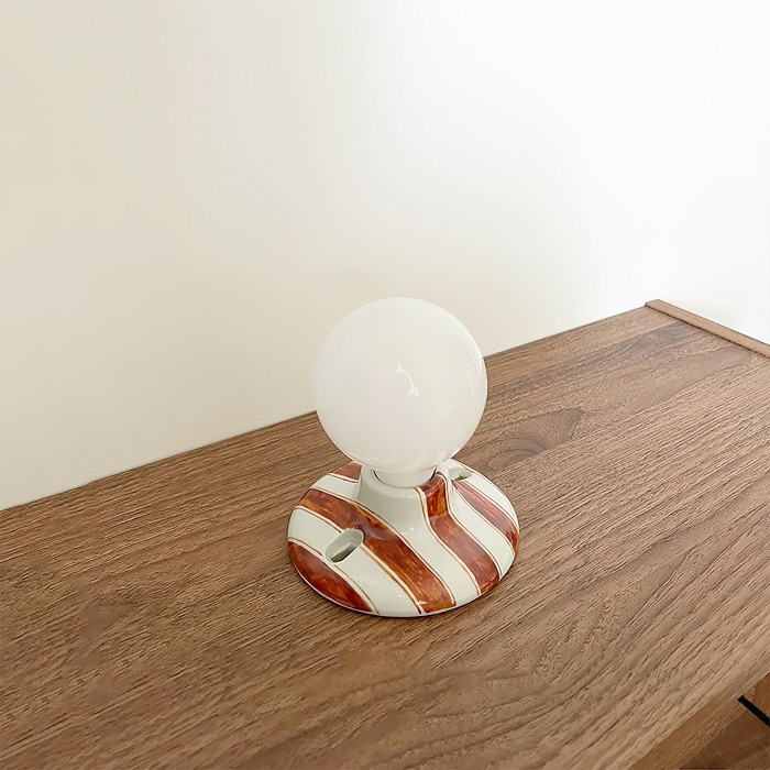 Ambrette vägglampa HL3275