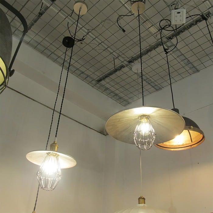 Cantina Pendant Light HL3026