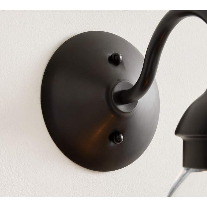 Halstead Wall Lamp HL3174
