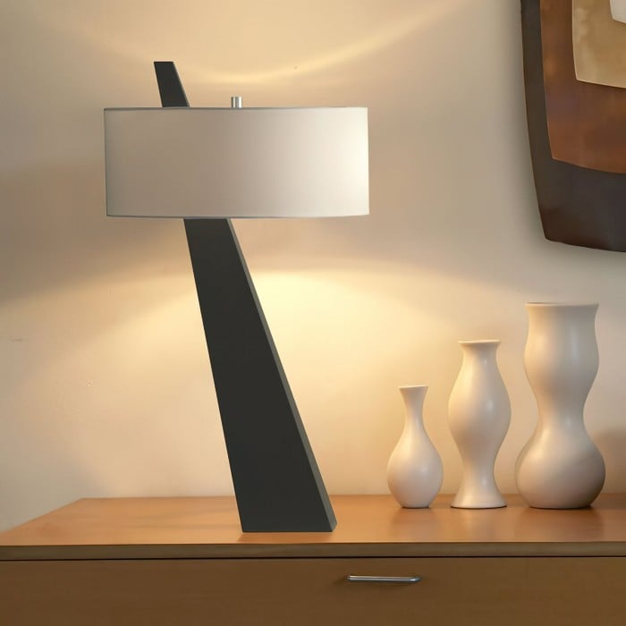 Jett Obelisk Bordlampa HL3014