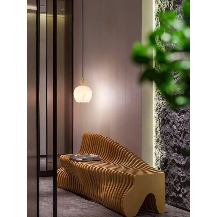 Lilin Alabaster Pendant Light HL2977