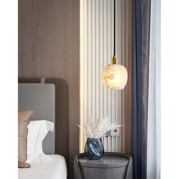 Lilin Alabaster Pendant Light HL2977